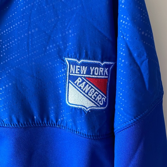 Official NHL New York Rangers full zip hoodie 🏒 - Picture 3 of 6